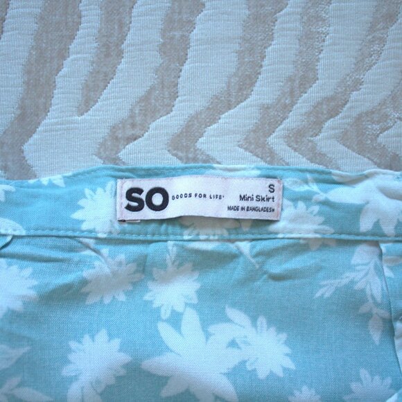 SO Light Blue Floral Mini Skirt - Picture 6 of 6